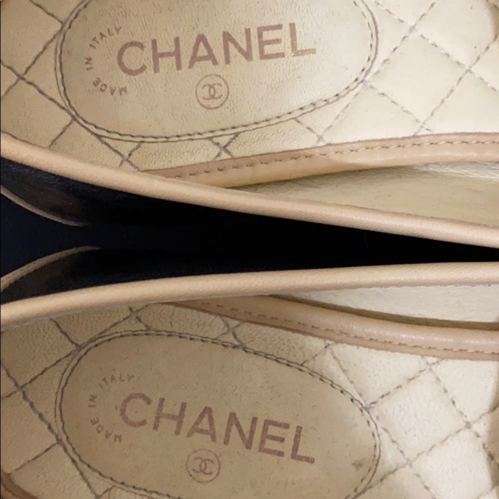 Chic Chanel Loafers - Picture 2 of 6